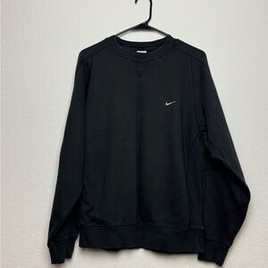 Vintage Nike Men's Black Sweater